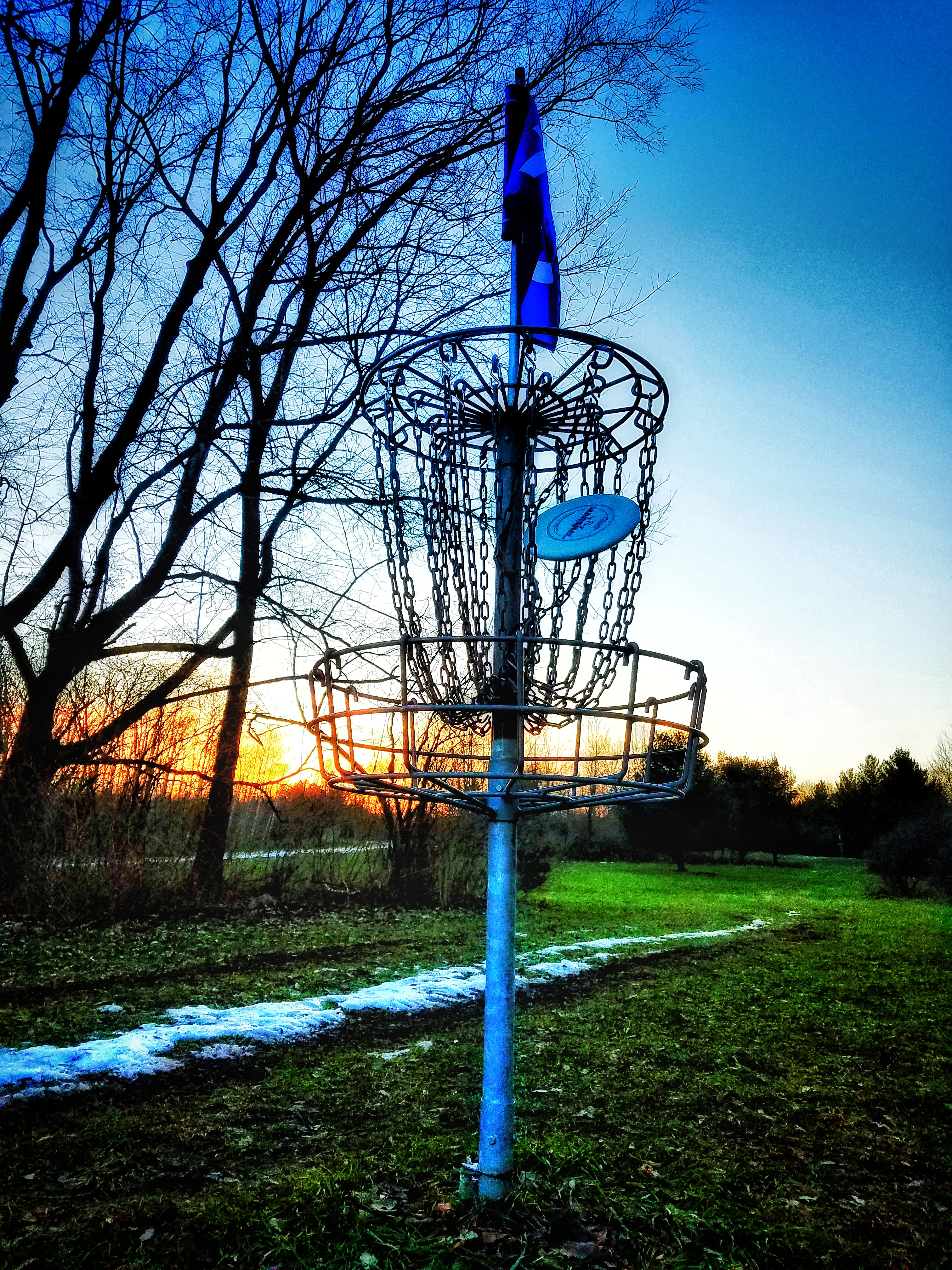 Winter Disc Golf Discs and Plastic Disc Golf Puttheads